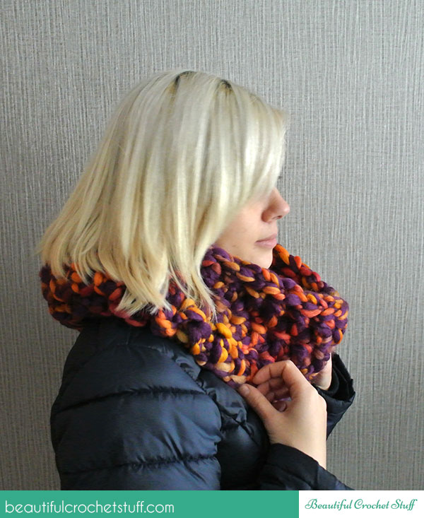 crochet finger scarf