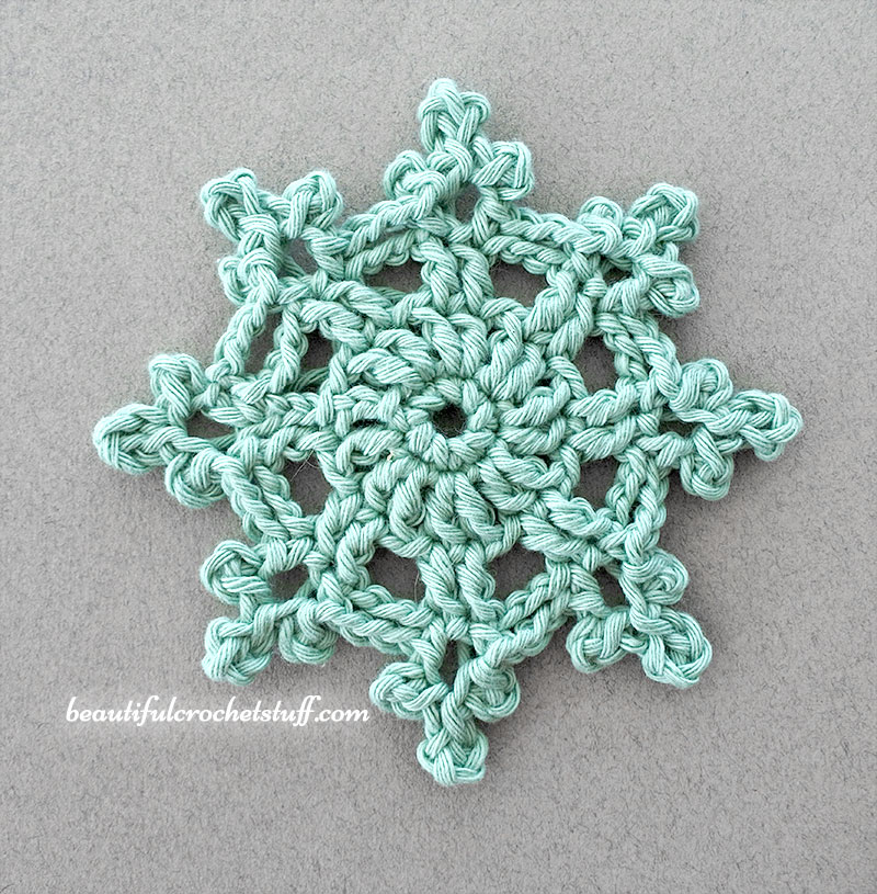 crochet-snowflake-free-pattern-2