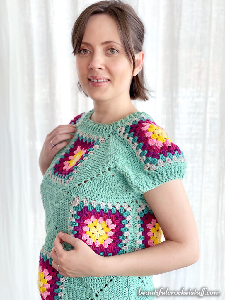 PATCHWORK GRANNY SQUARE VEST FREE PATTERN | Beautiful Crochet Stuff